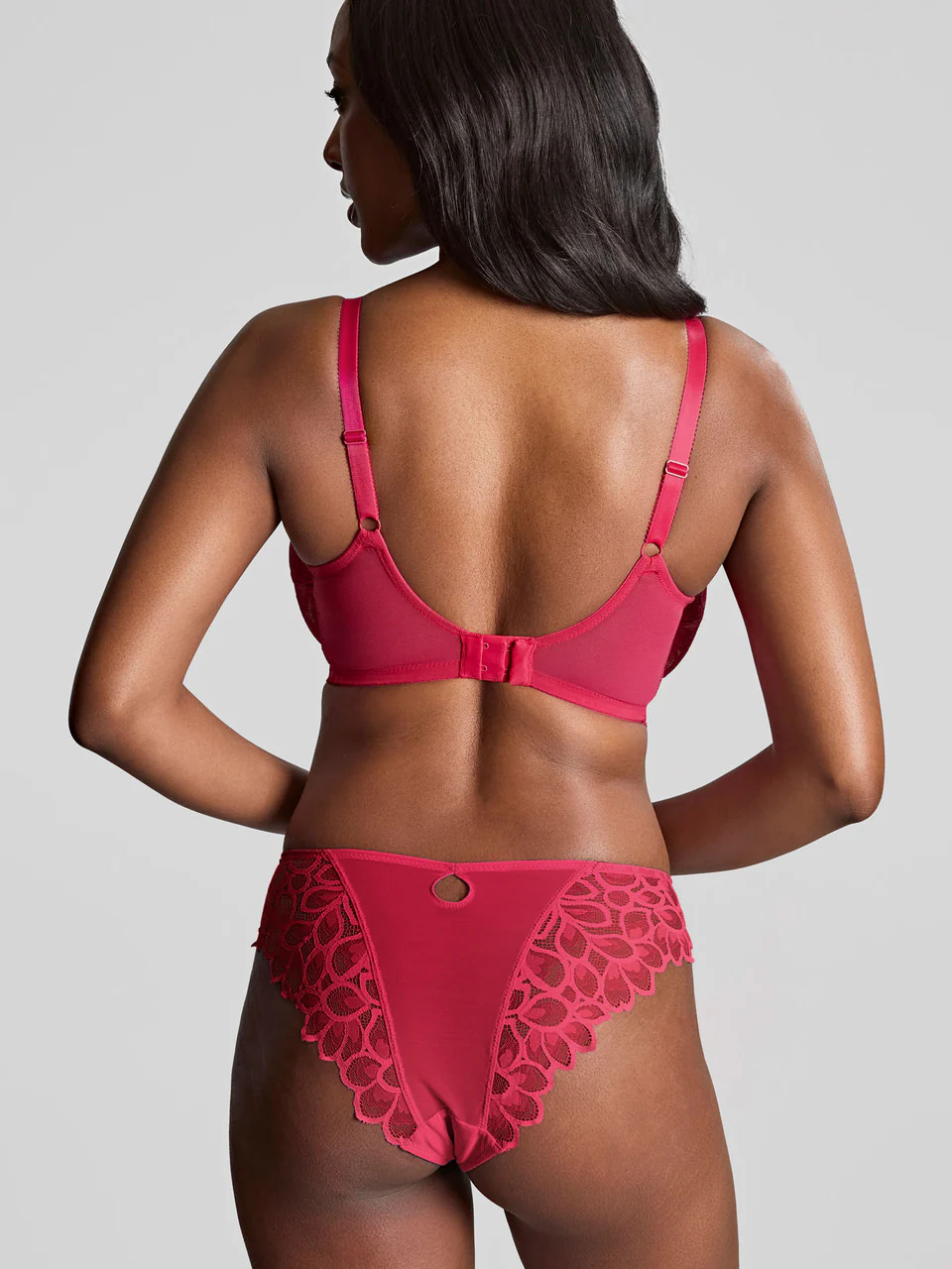 Allure Brazilian - Image 14