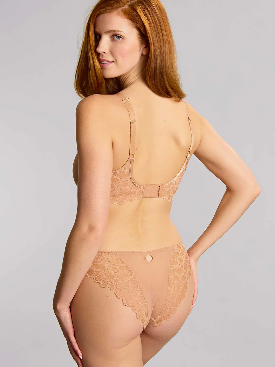 Allure Moulded Spacer - Image 6