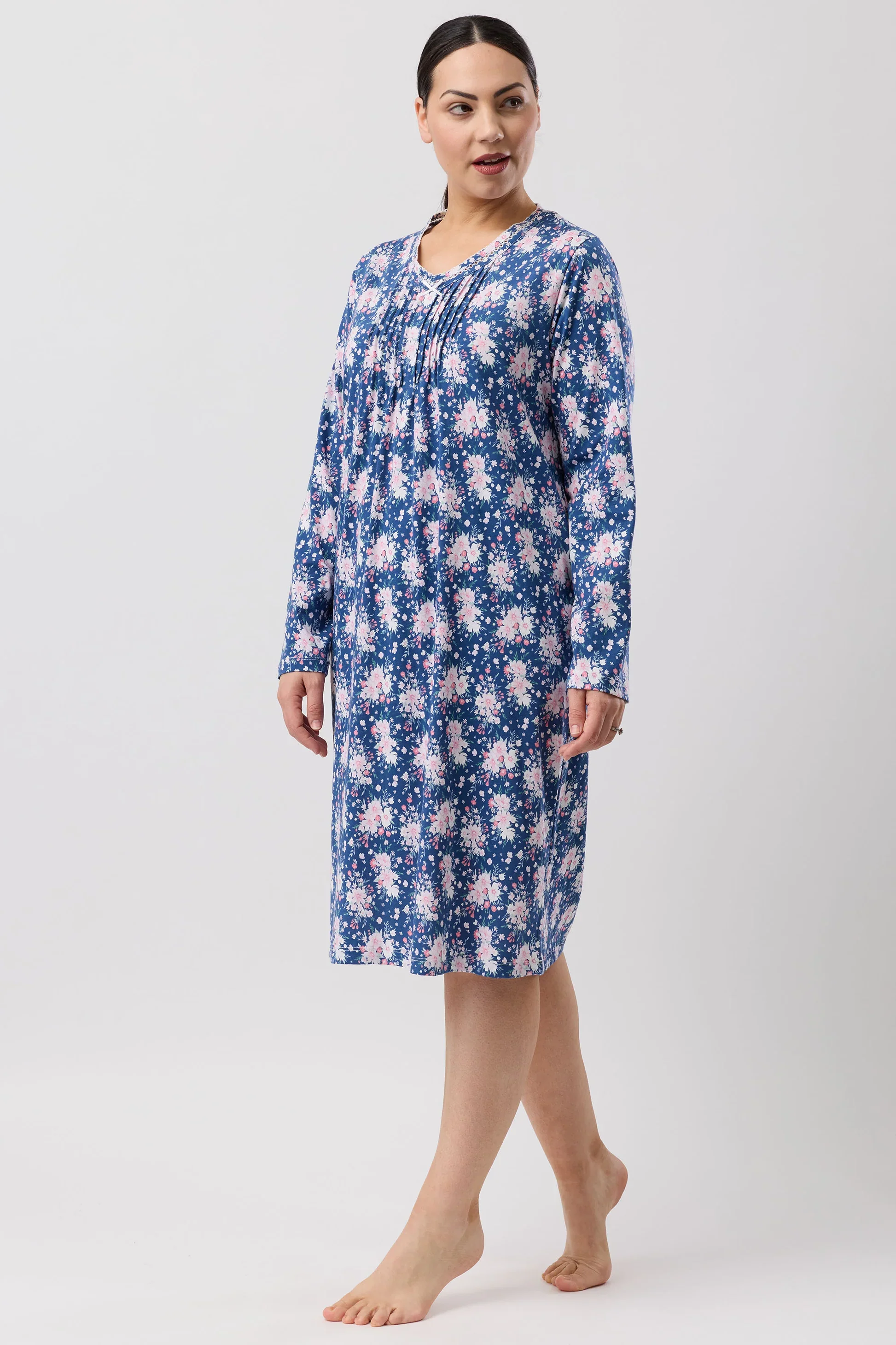 Bouquet Crochet Nightie - Image 3