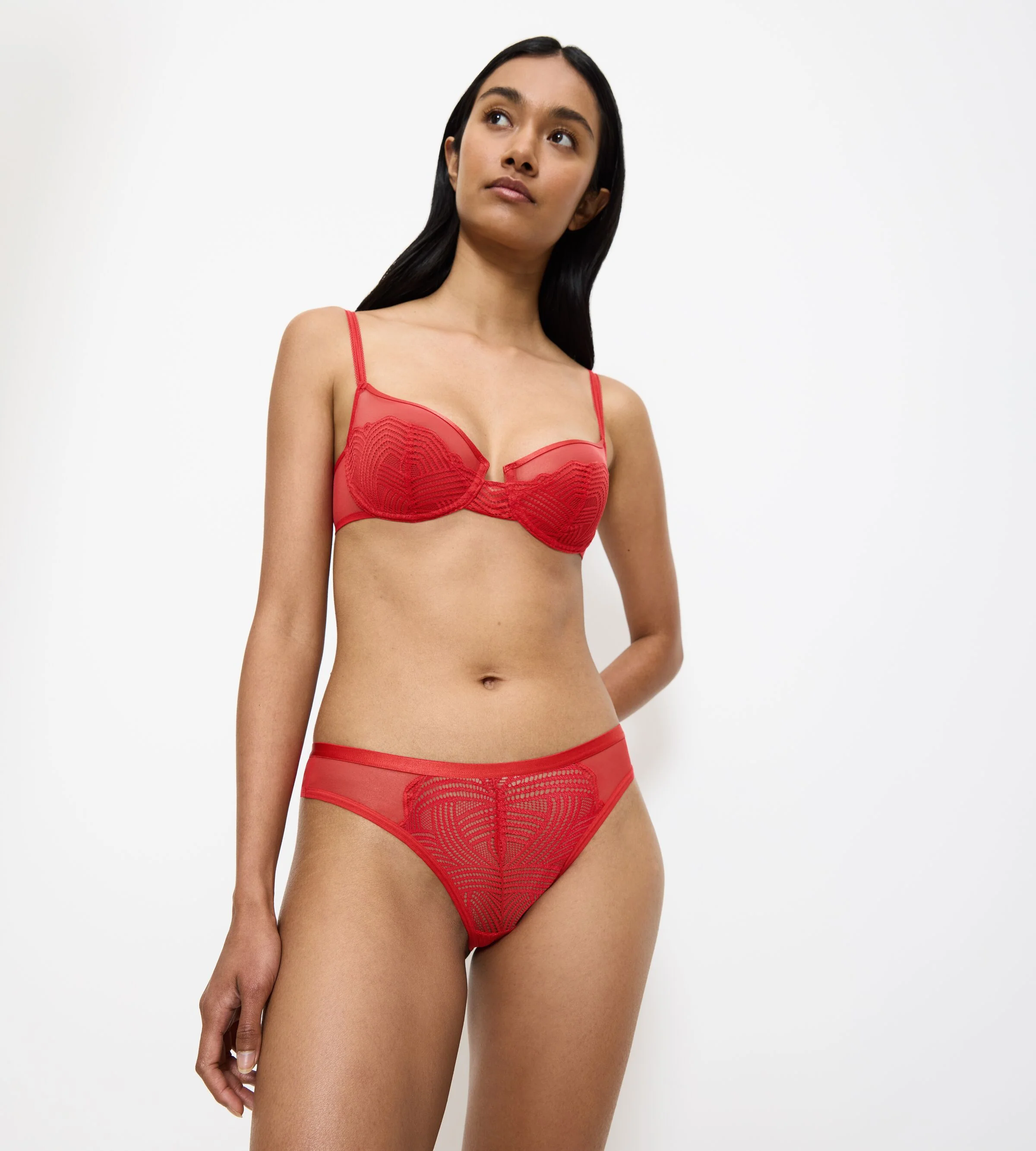Delightful Spotlight Brazilian - Image 4