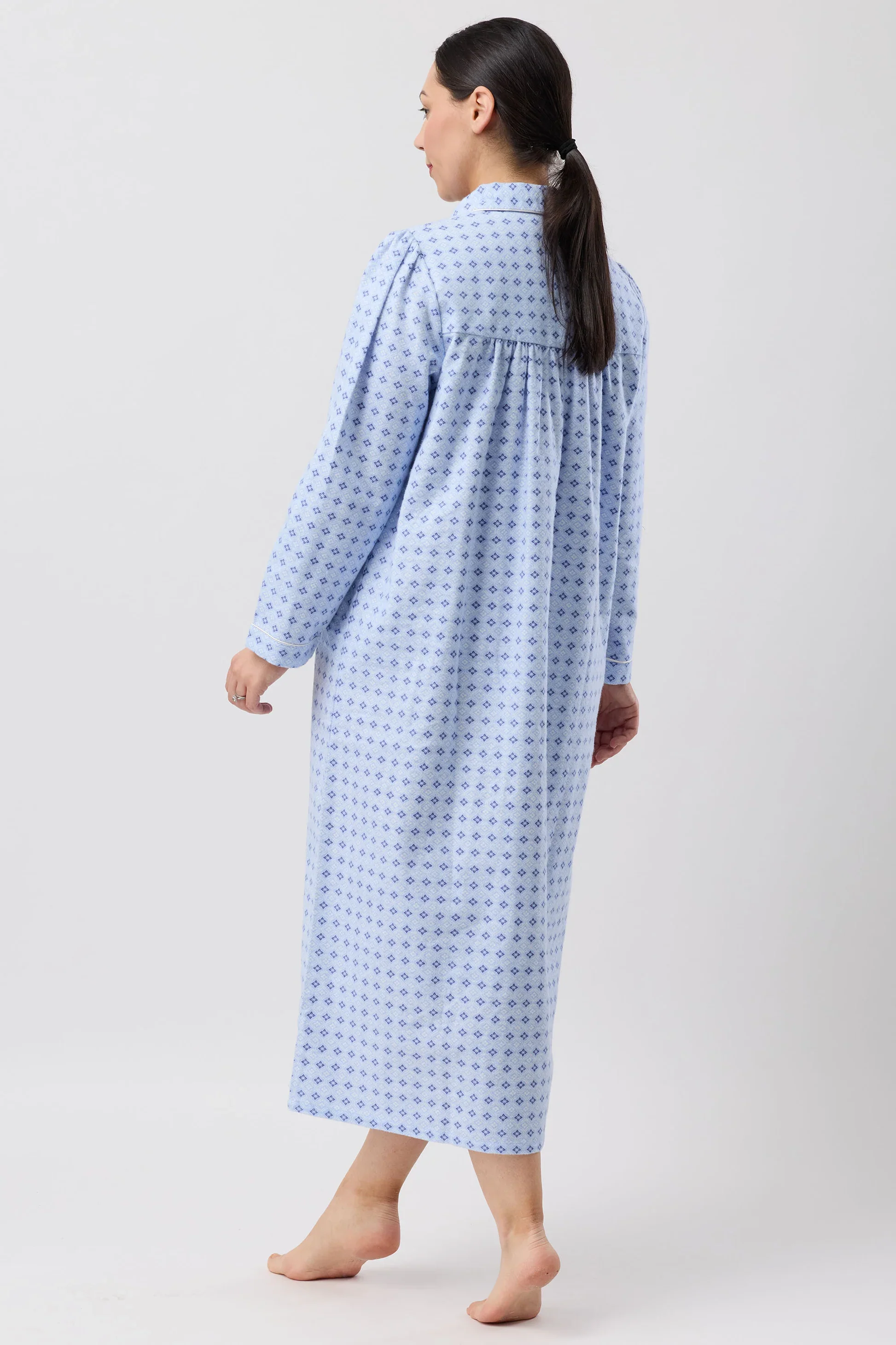Fleur De Lys Collar Nightie - Image 4
