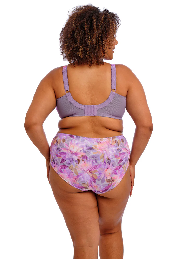 Kayla Brief - Image 9