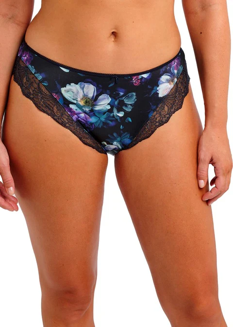 Lucia Brief - Image 7