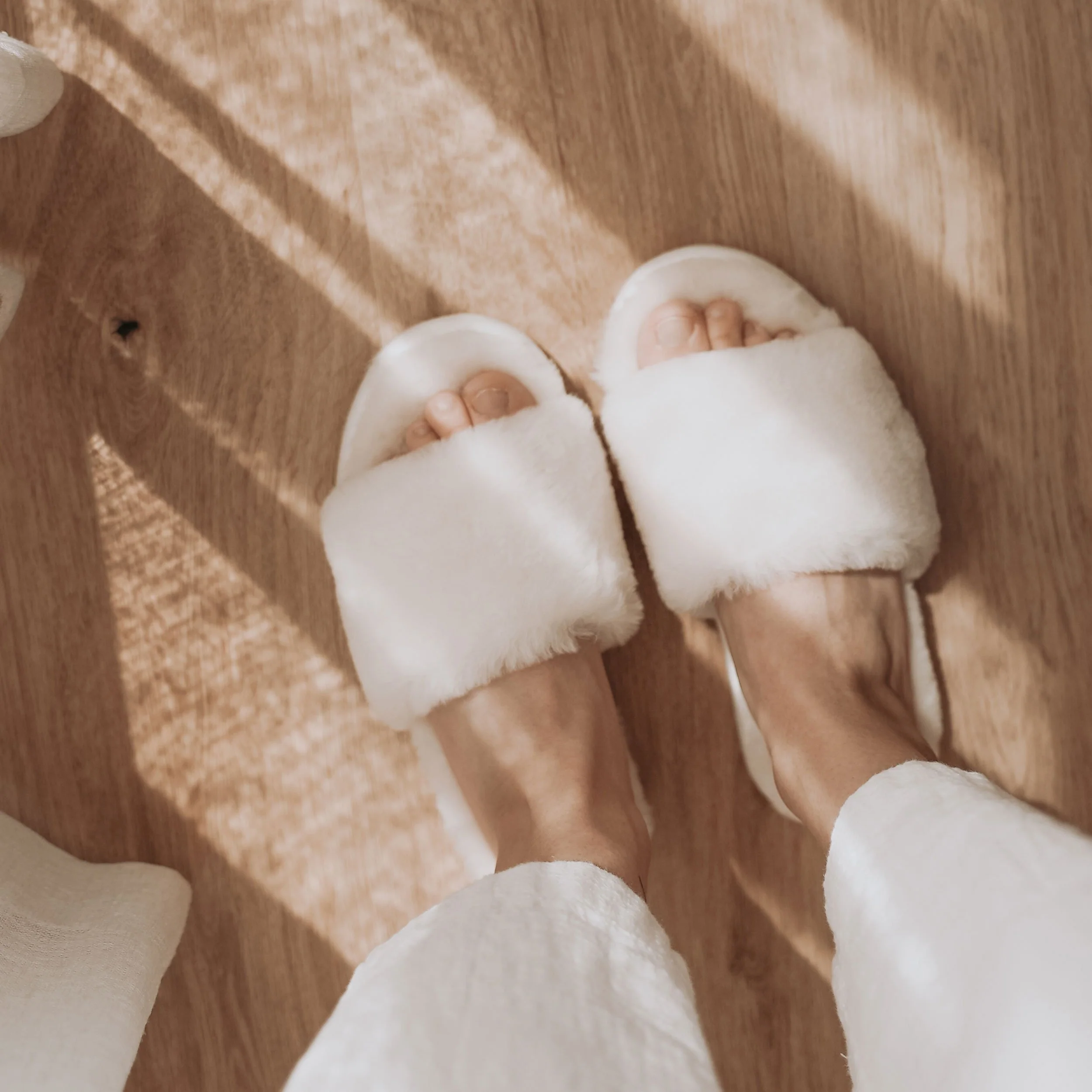 Mckay Slippers - Image 9