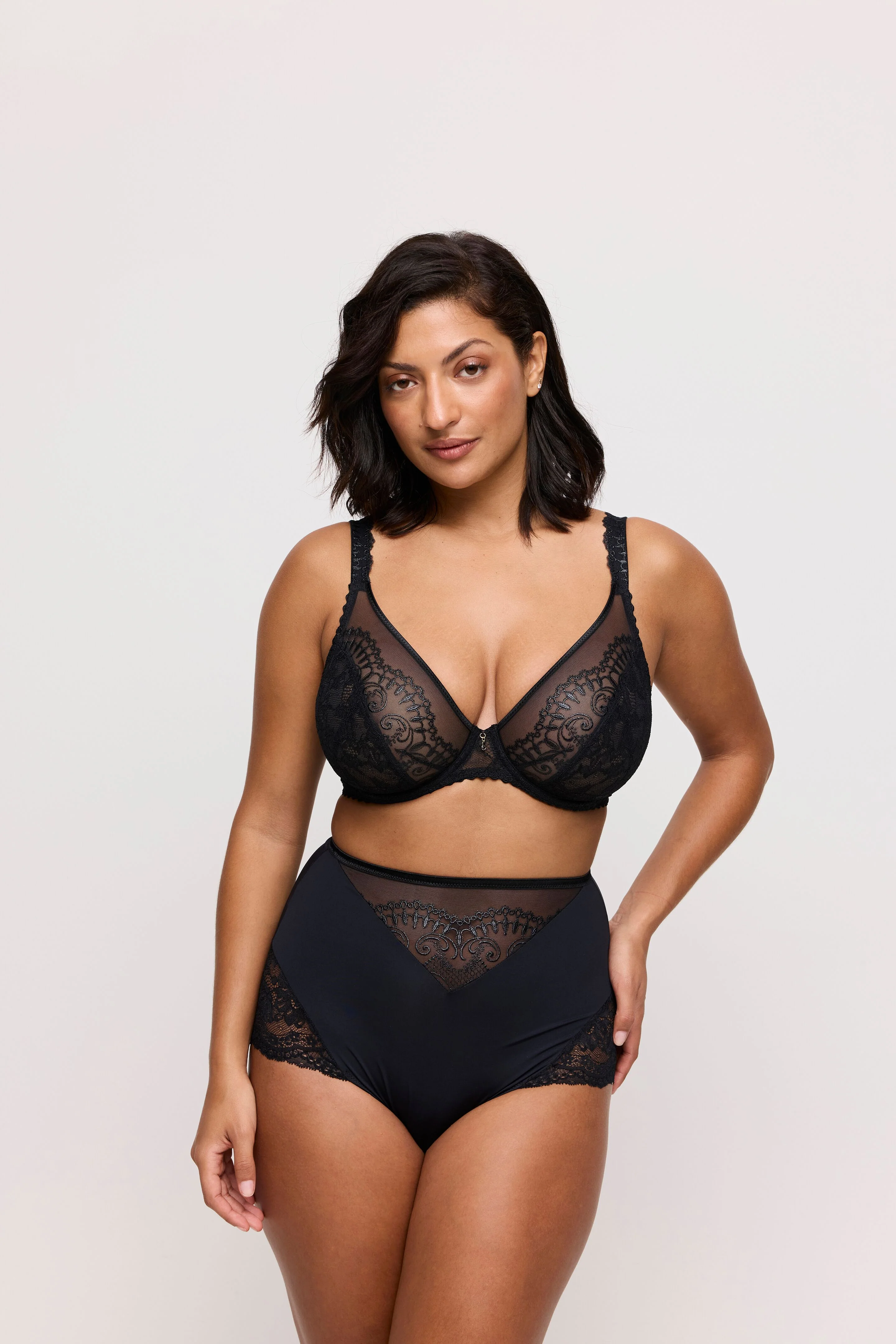 Shimla Plunge Bra - Image 5