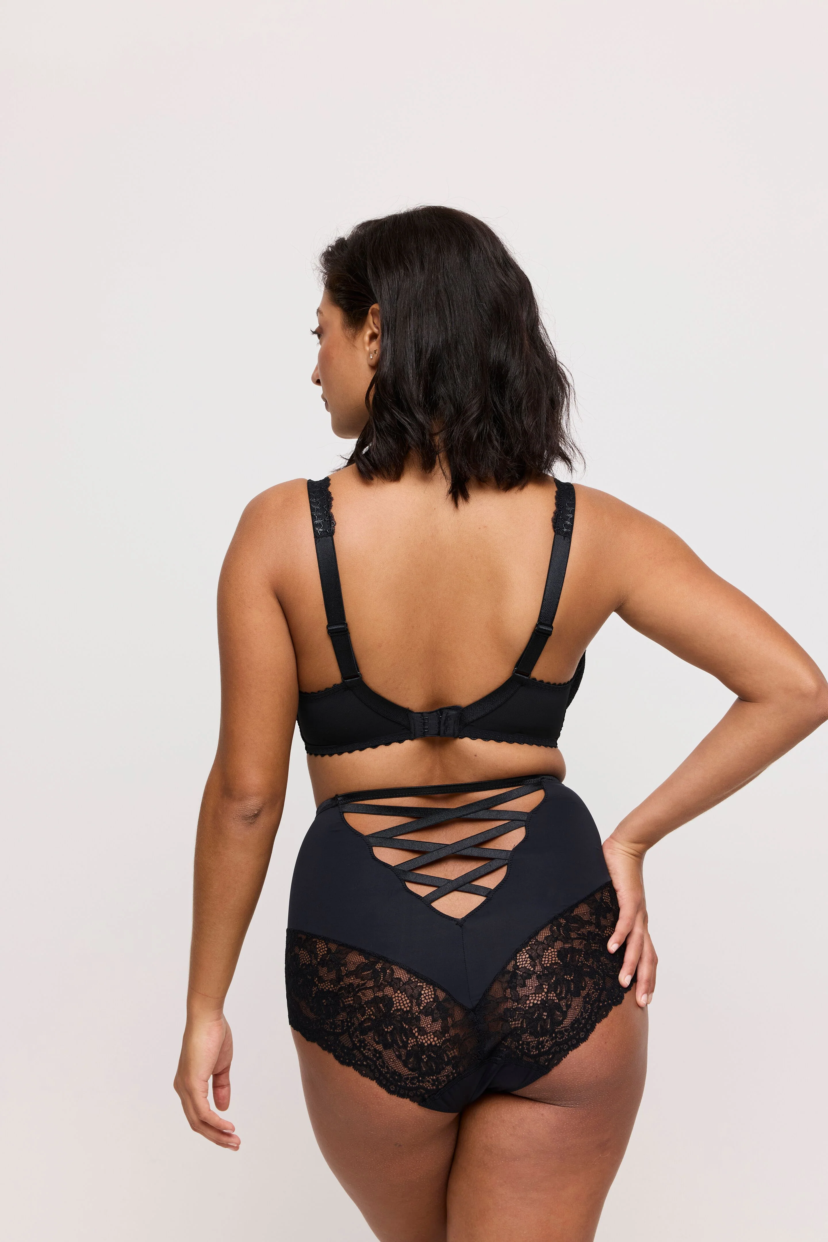 Shimla Plunge Bra - Image 7