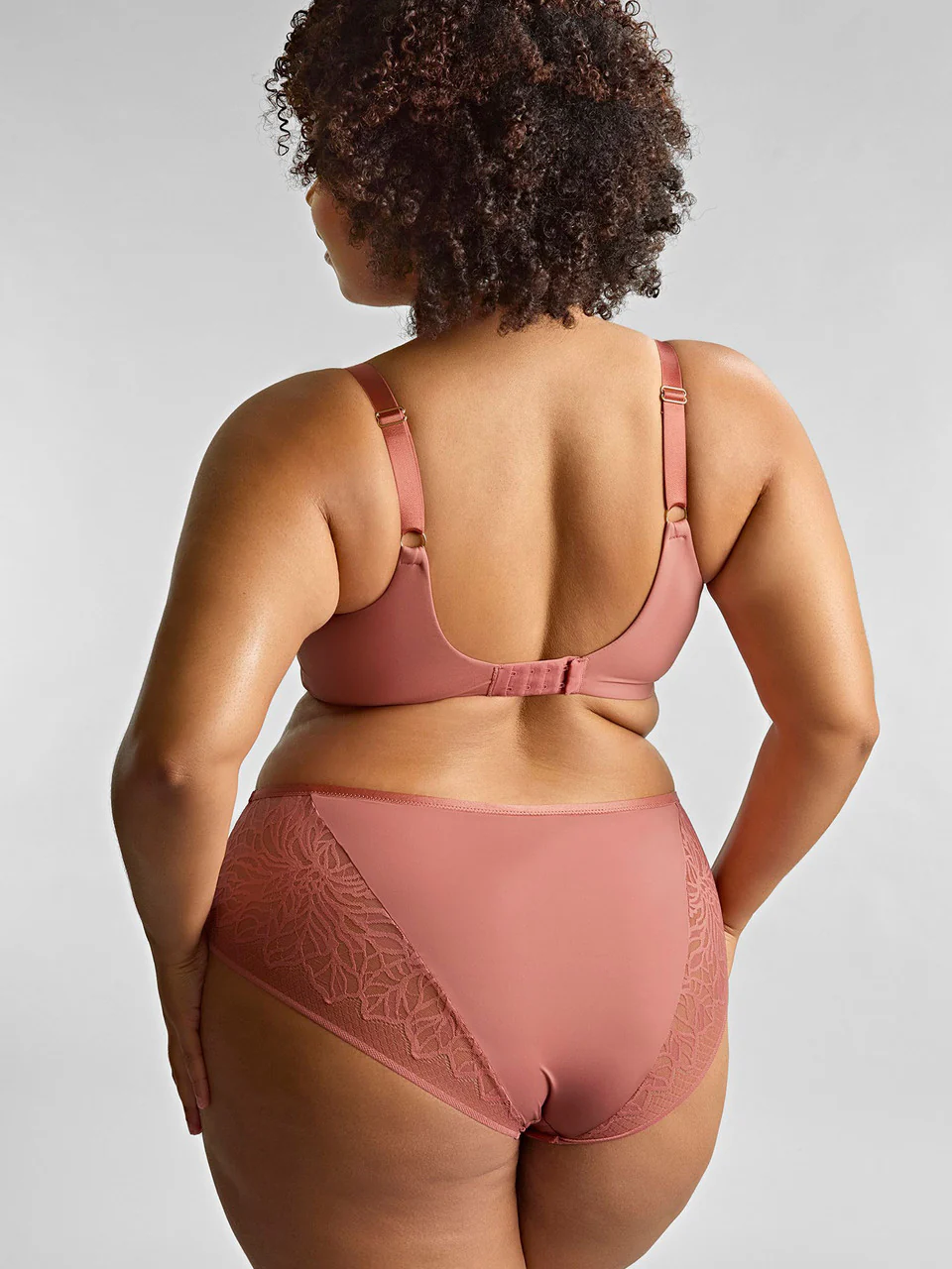 Sophia Deep Brief - Image 4