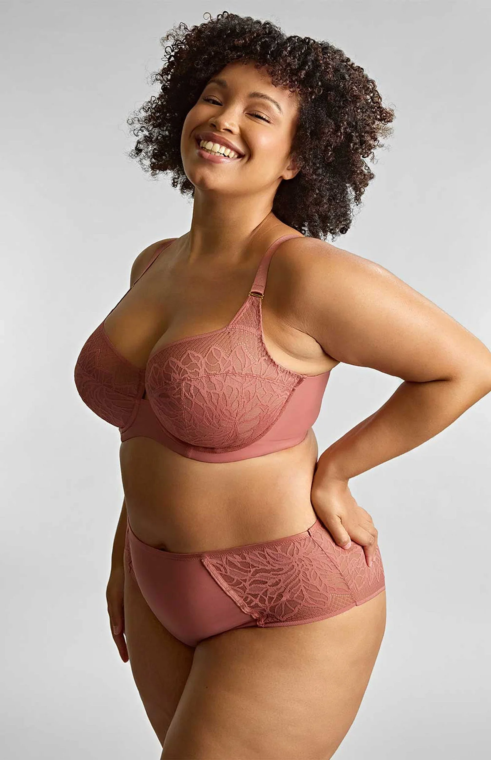 Sophia Full Cup Bra - Image 10