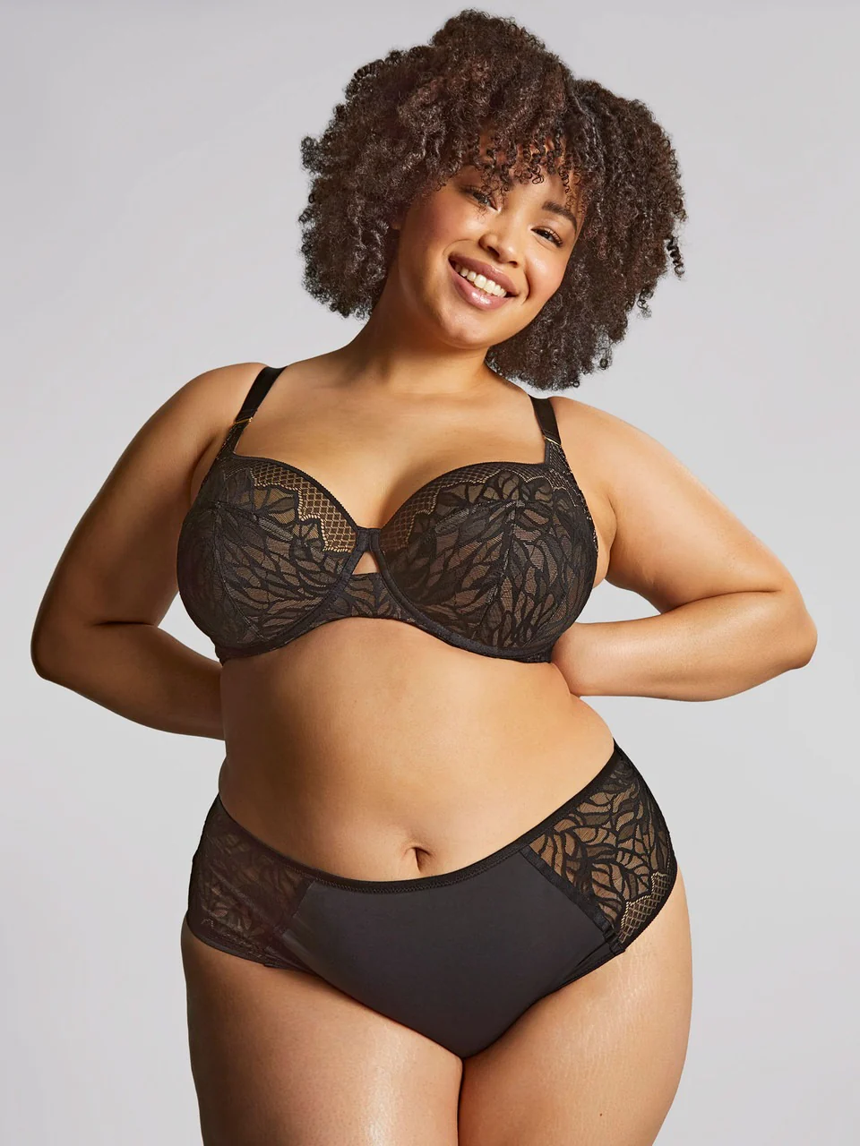 Sophia Full Cup Bra - Image 4