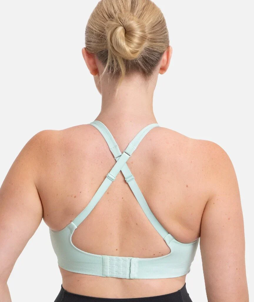 Triaction Ultra Seamfree Top - Image 15